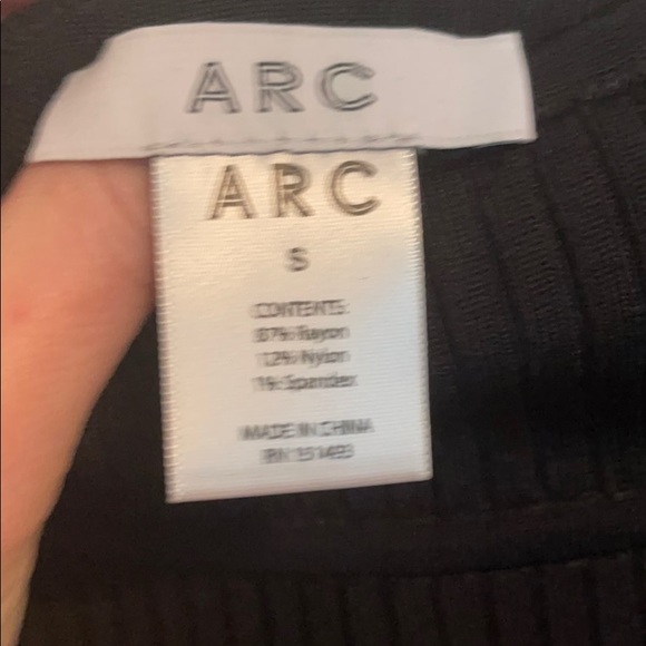 Revolve Black Ribbed Crop Top - Picture 5 of 5